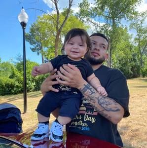 Meet your Posher, Dennis